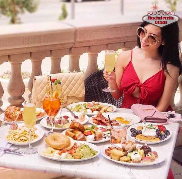 brunch-spread