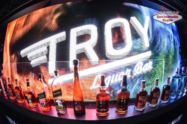 troy-liquor-bar-led