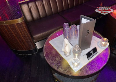 4 Top Table