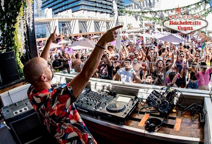 dj booth