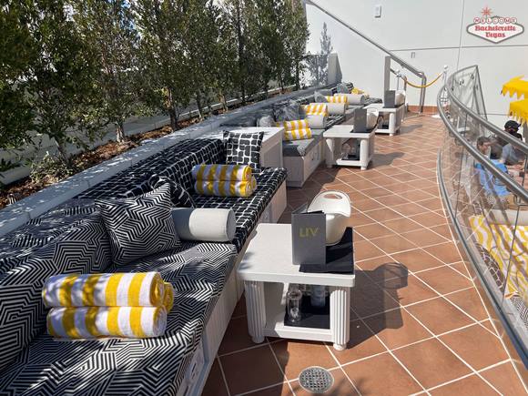 upper-club-couch