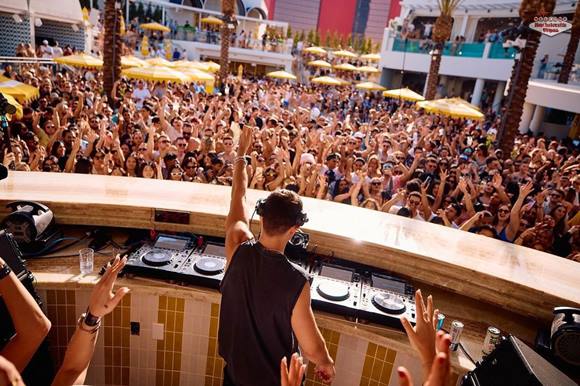 vegas-pool-party