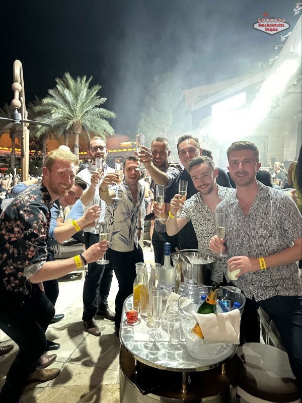 bachelor-night