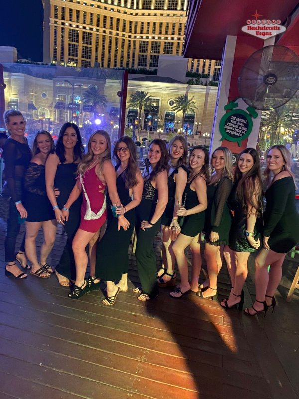 vegas-girls-nightout