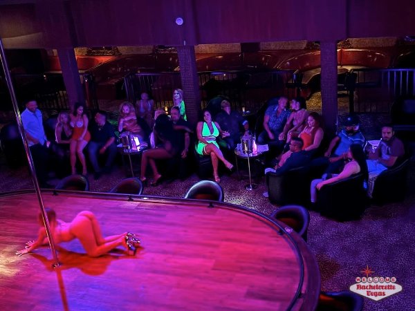 stage-dancer